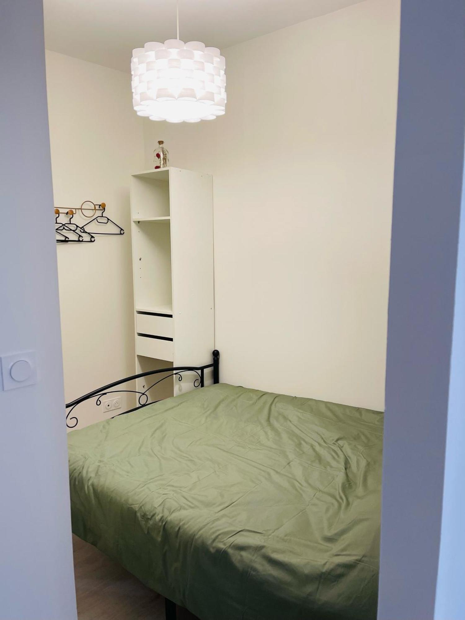 Le Caubous Plein Centre Appartement Calme Avec Chambre Et Cuisine Equipee Bagnères-de-Bigorre Exterior foto